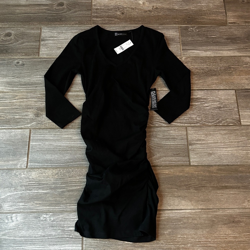 NWT NY and Company Black Ruched V Neck Long Sleeve Bodycon Dress Size XS